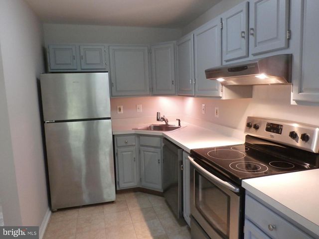 36 ERASER RD, Moorestown, NJ 08057