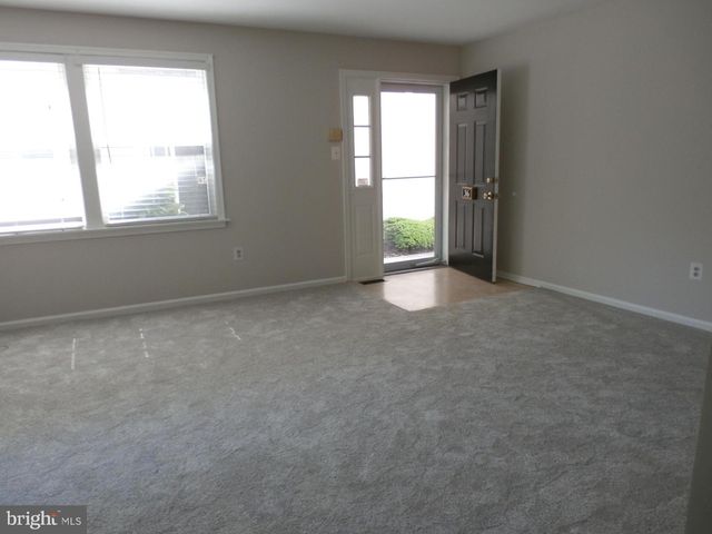 36 ERASER RD, Moorestown, NJ 08057