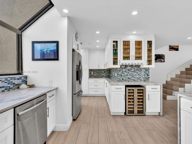 15 Port Side Dr 15C, Fort Lauderdale, FL 33316