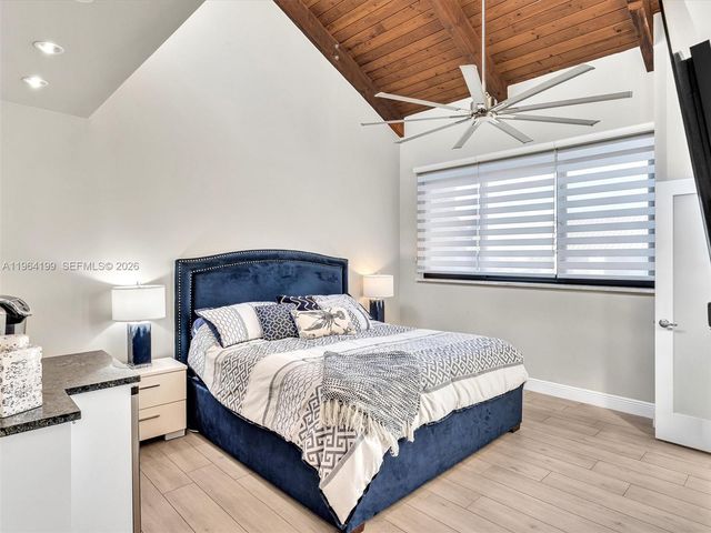 15 Port Side Dr 15C, Fort Lauderdale, FL 33316