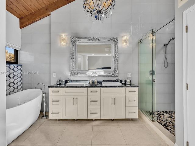 15 Port Side Dr 15C, Fort Lauderdale, FL 33316