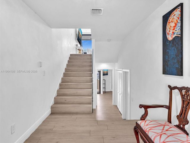 15 Port Side Dr 15C, Fort Lauderdale, FL 33316