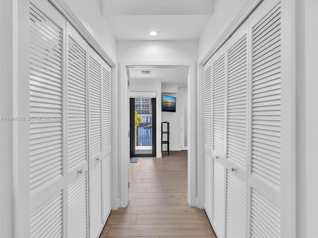 15 Port Side Dr 15C, Fort Lauderdale, FL 33316