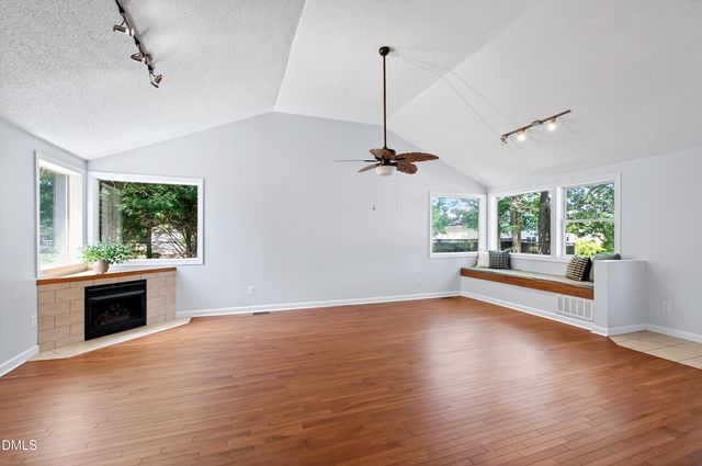 200 Bradford Ridge Drive, Youngsville, NC 27596