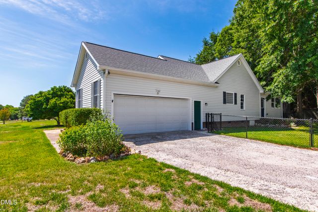 200 Bradford Ridge Drive, Youngsville, NC 27596