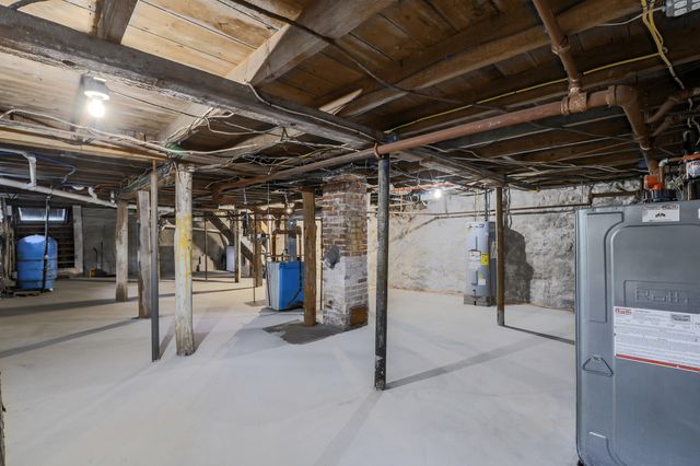231 Millbury St, Auburn, MA 01501