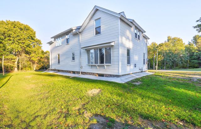 231 Millbury St, Auburn, MA 01501