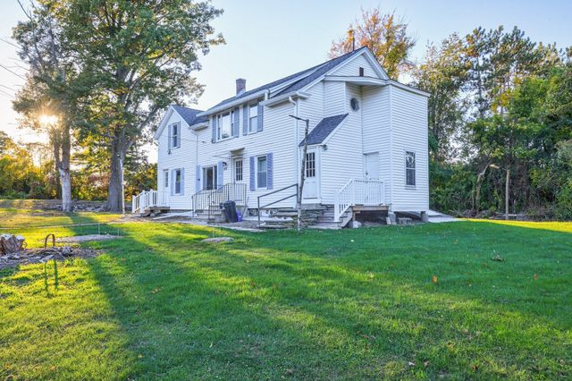 231 Millbury St, Auburn, MA 01501