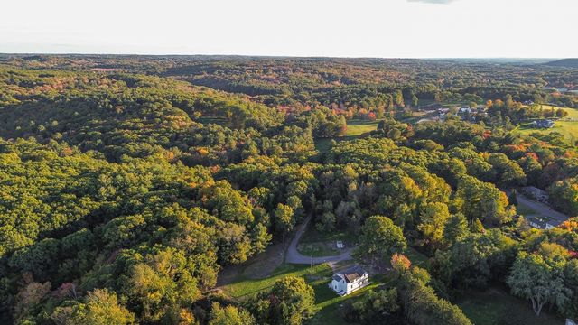 231 Millbury St, Auburn, MA 01501