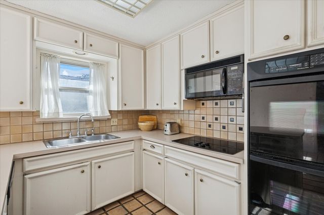 6316 Wallingford Drive, Fort Worth, TX 76133