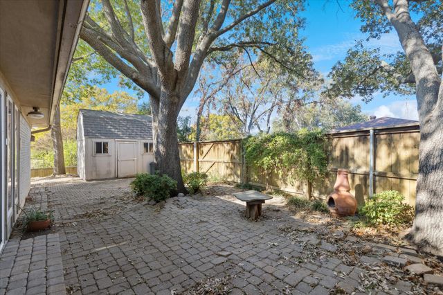 6316 Wallingford Drive, Fort Worth, TX 76133