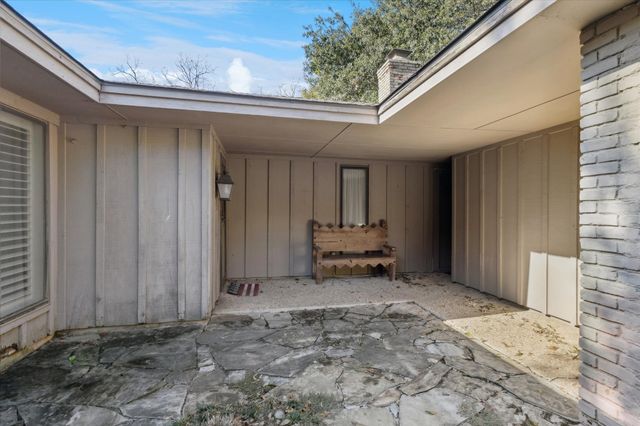 6316 Wallingford Drive, Fort Worth, TX 76133