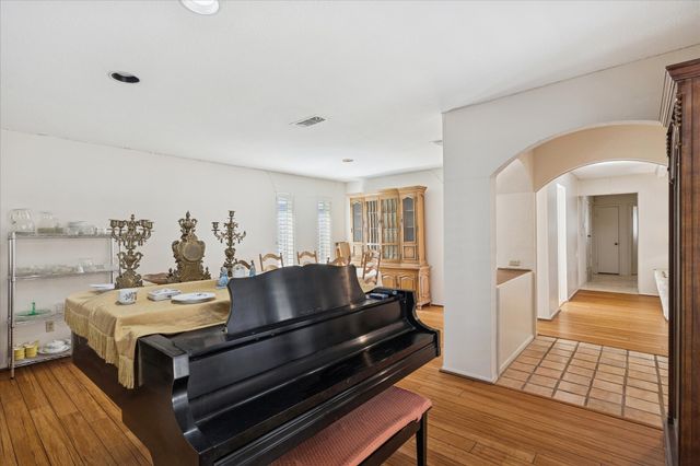 6316 Wallingford Drive, Fort Worth, TX 76133