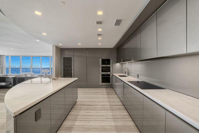 18975 Collins Avenue 4800, Sunny Isles Beach, FL 33160