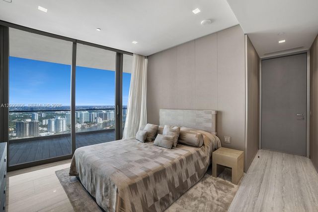 18975 Collins Avenue 4800, Sunny Isles Beach, FL 33160