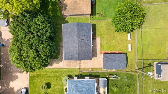 7137 Marwinette Avenue, St Louis, MO 63116