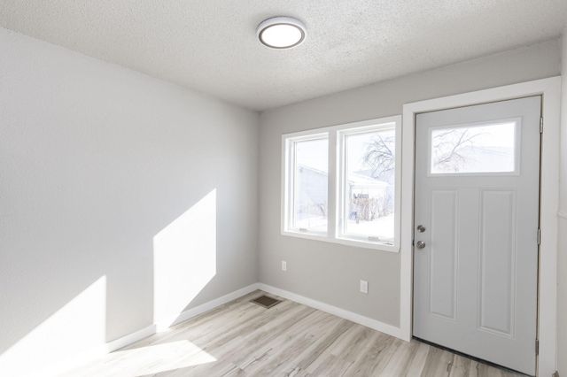 1548 3rd Avenue N, Fargo, ND 58102