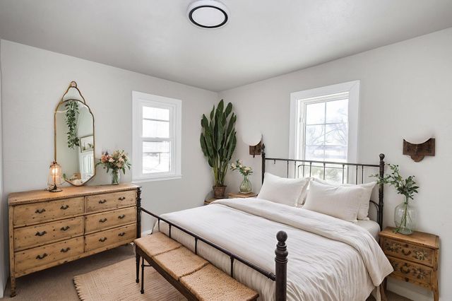 1548 3rd Avenue N, Fargo, ND 58102