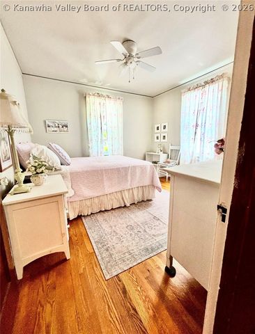 333 17th Street, Dunbar, WV 25064
