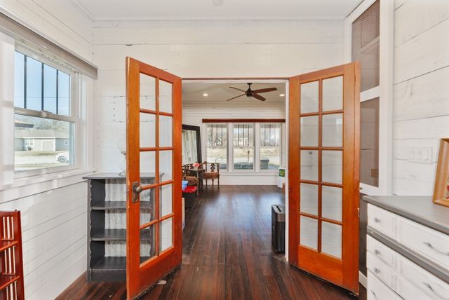 701 N Mason Street, Bowie, TX 76230