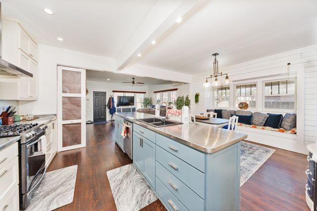 701 N Mason Street, Bowie, TX 76230