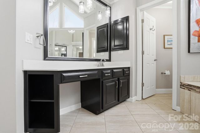 1231 Over Stream Lane, Matthews, NC 28105