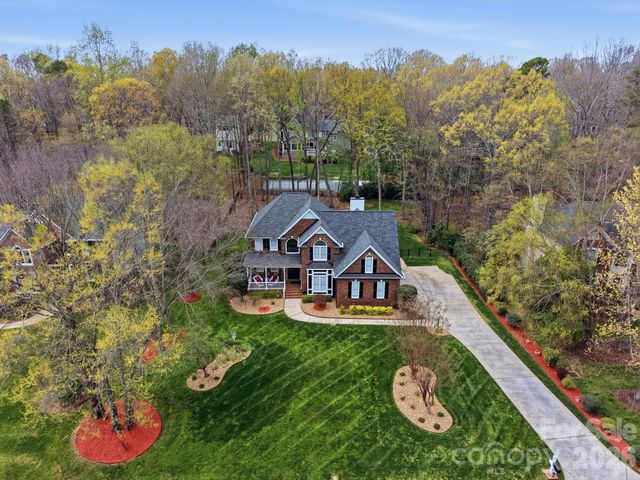1231 Over Stream Lane, Matthews, NC 28105
