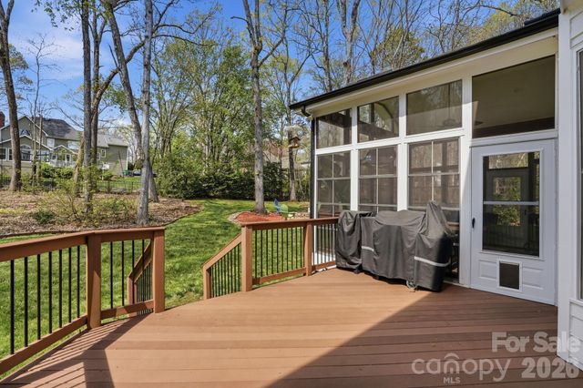 1231 Over Stream Lane, Matthews, NC 28105