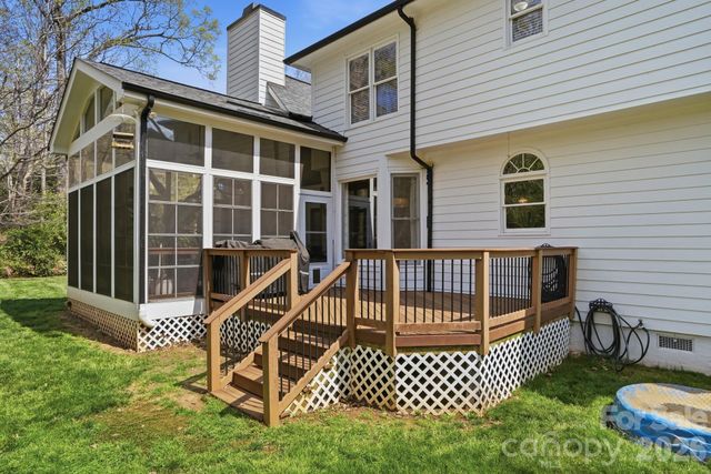 1231 Over Stream Lane, Matthews, NC 28105