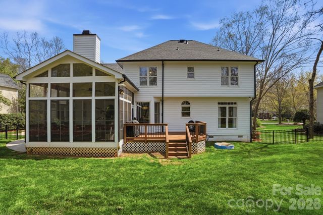 1231 Over Stream Lane, Matthews, NC 28105