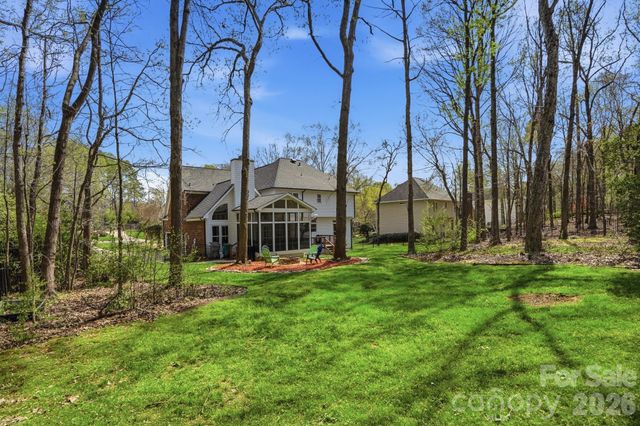 1231 Over Stream Lane, Matthews, NC 28105