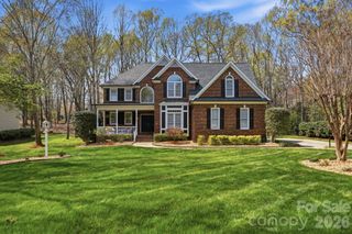 1231 Over Stream Lane, Matthews, NC 28105