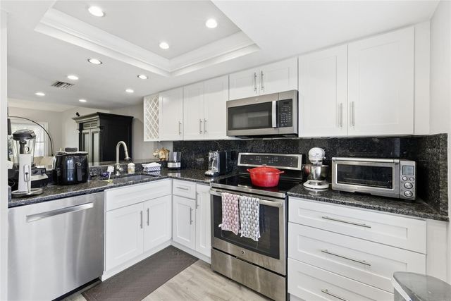 475 WOODS LANDING TRAIL, Oldsmar, FL 34677