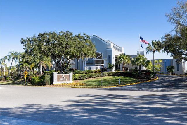 475 WOODS LANDING TRAIL, Oldsmar, FL 34677