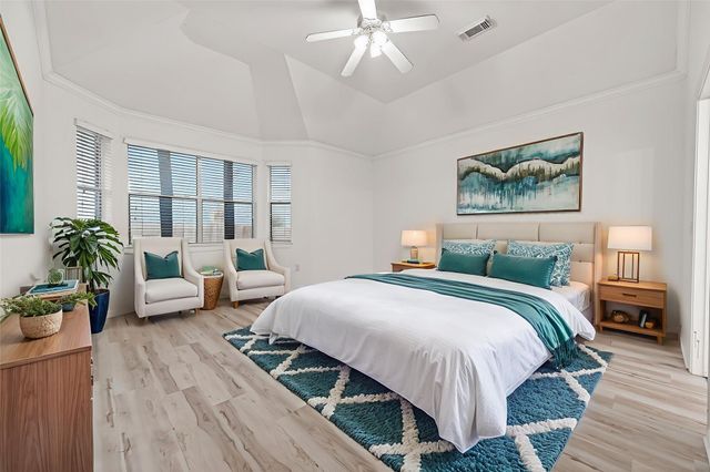 14914 W Bend Dr, Houston, TX 77082