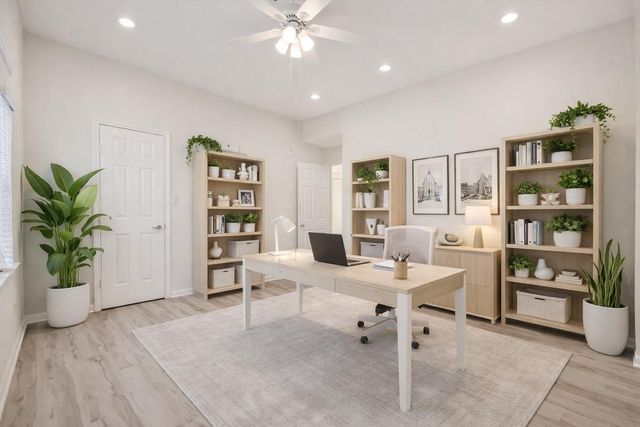 14914 W Bend Dr, Houston, TX 77082