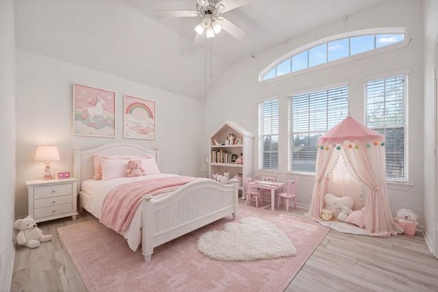 14914 W Bend Dr, Houston, TX 77082