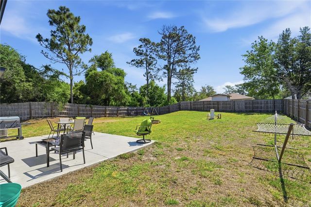 215 WALNUT AVENUE, Orange City, FL 32763