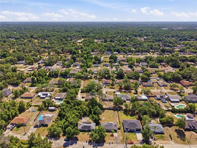 215 WALNUT AVENUE, Orange City, FL 32763