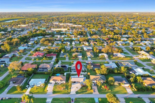 1149 SE Menores Avenue, Port St. Lucie, FL 34952