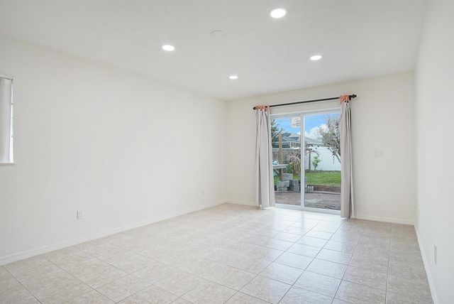 1149 SE Menores Avenue, Port St. Lucie, FL 34952