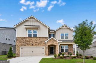 132 Sheryl Way, Loganville, GA 30052