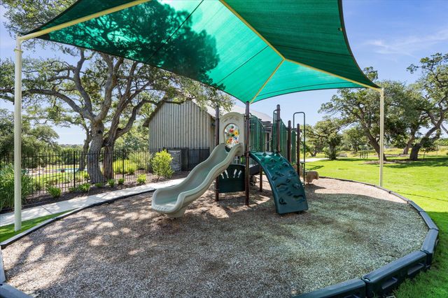 916 Pear Tree LN, Austin, TX 78737