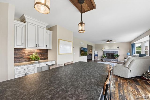 106 Andrea Court, Foristell, MO 63348