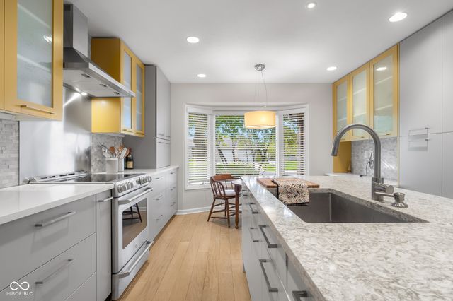 1141 Pintail Court, Columbus, IN 47201