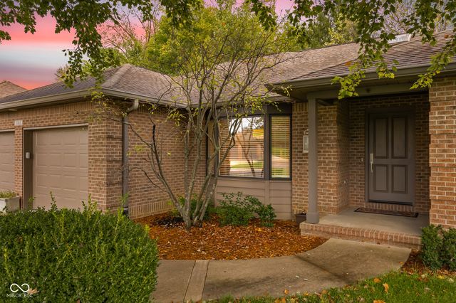 1141 Pintail Court, Columbus, IN 47201