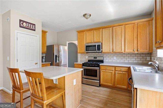 4532 Howell Farms Road NW, Acworth, GA 30101