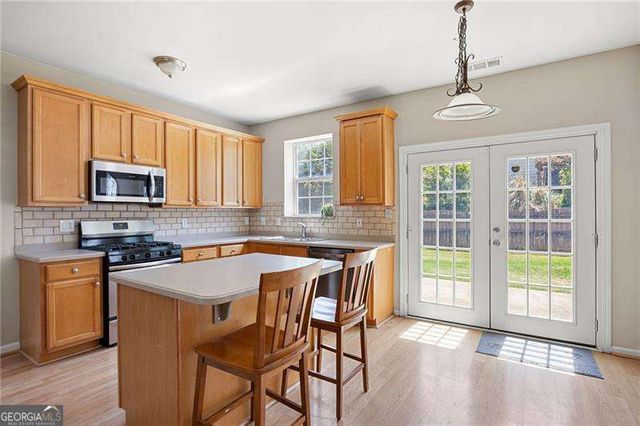 4532 Howell Farms Road NW, Acworth, GA 30101
