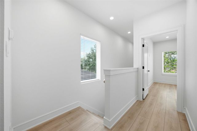 8019 Grandview Street B, Houston, TX 77051