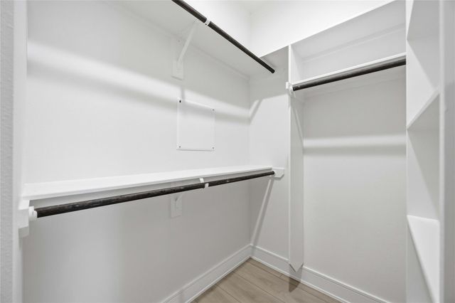 8019 Grandview Street B, Houston, TX 77051